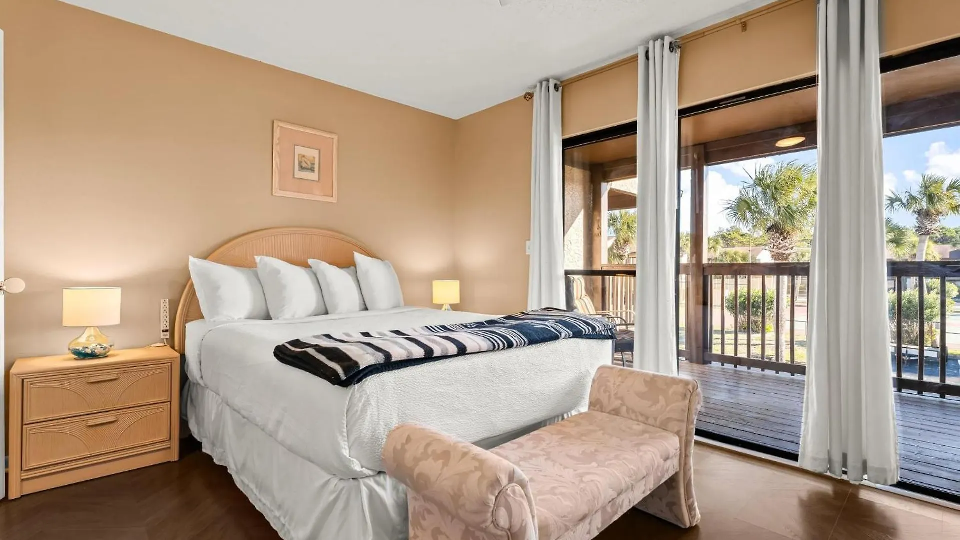 Portside Resort By Panhandle Getaways Panama City Beach Apartment