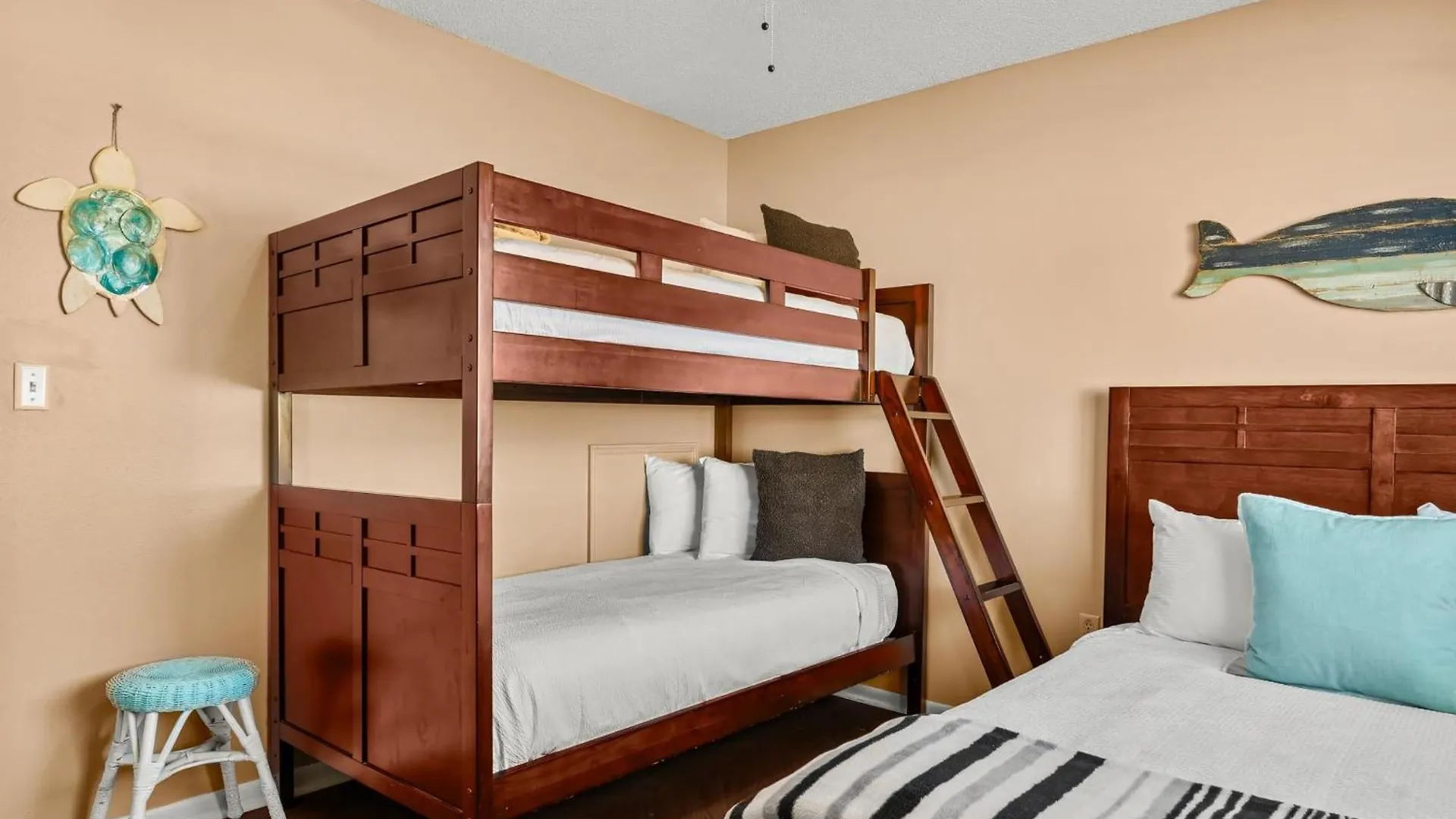 Portside Resort By Panhandle Getaways Panama City Beach Apartment